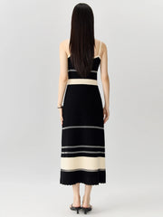 Chic Women's Black Stripe Knit Long Dress